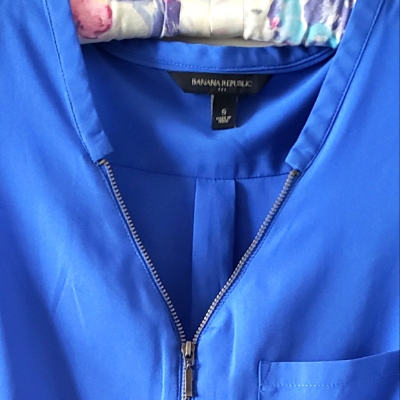 Banana Republic Sleeveless Blouse - Picture 3 of 6